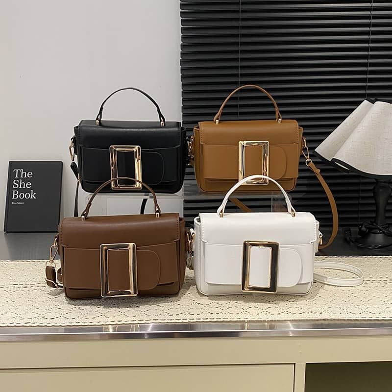 Luxury hand bag