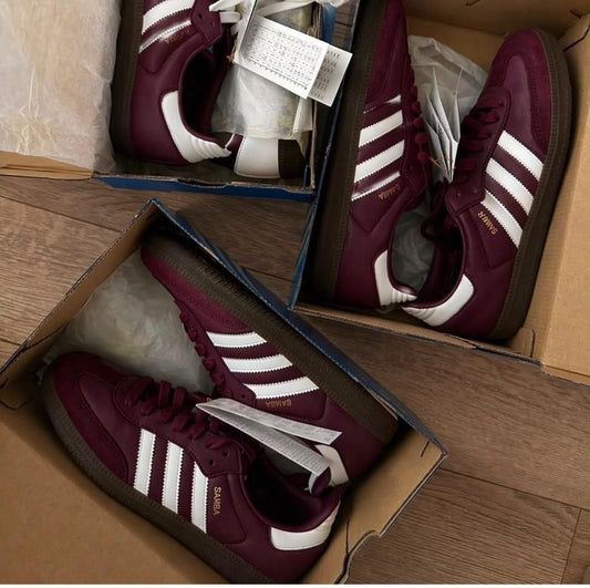 Adidas trainers sneakers