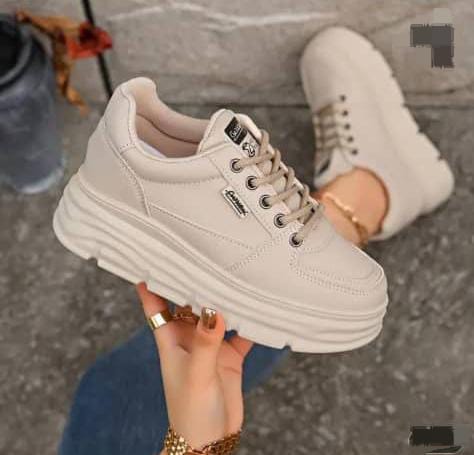 Unisex sneakers -001